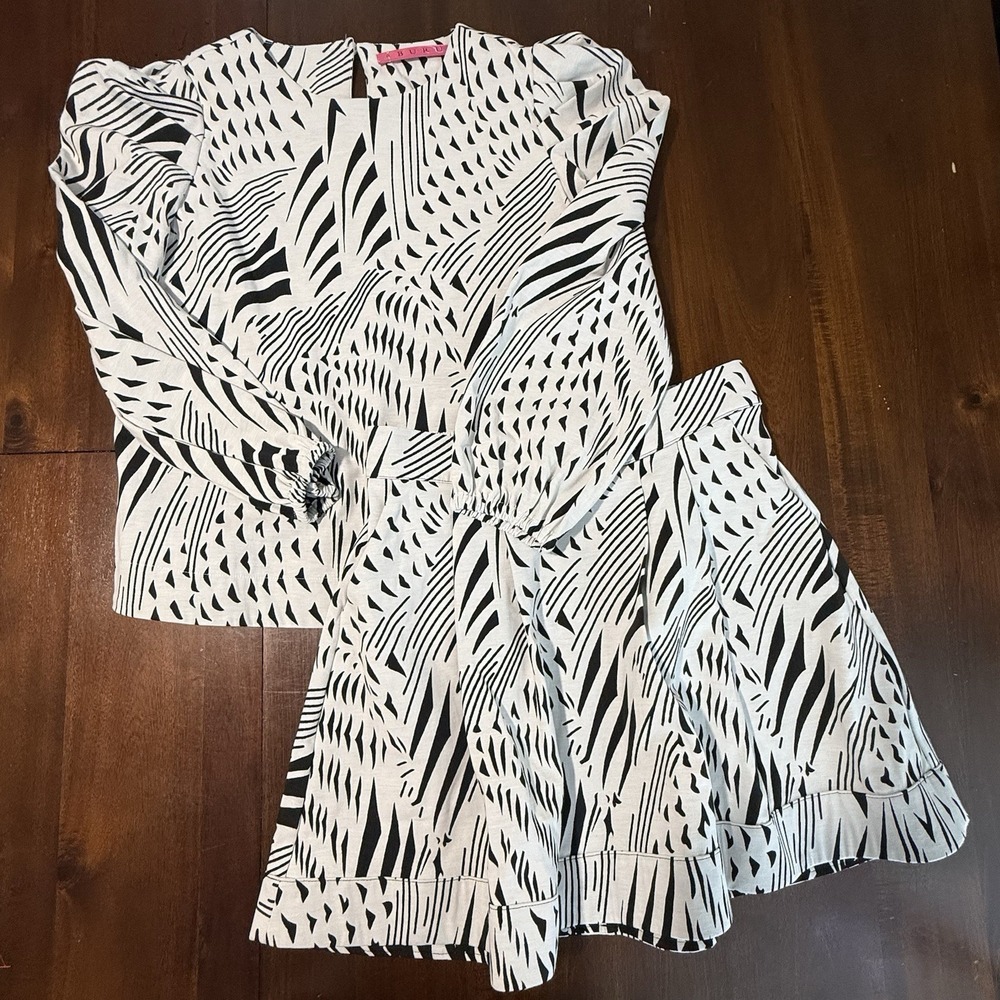 BURU Womens Skirt Set Size L Black White Puff Sleeve Top Skirt Preppy Palm Beach